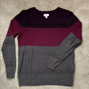 Market & Spruce Purple, Burgundy and Gray Crewneck Sweater